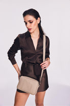 CN6527T_R150389_2.jpg
