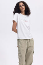 EF445_R6903_3.jpg