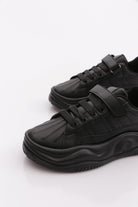 FK25-2033_R1534_4.jpg