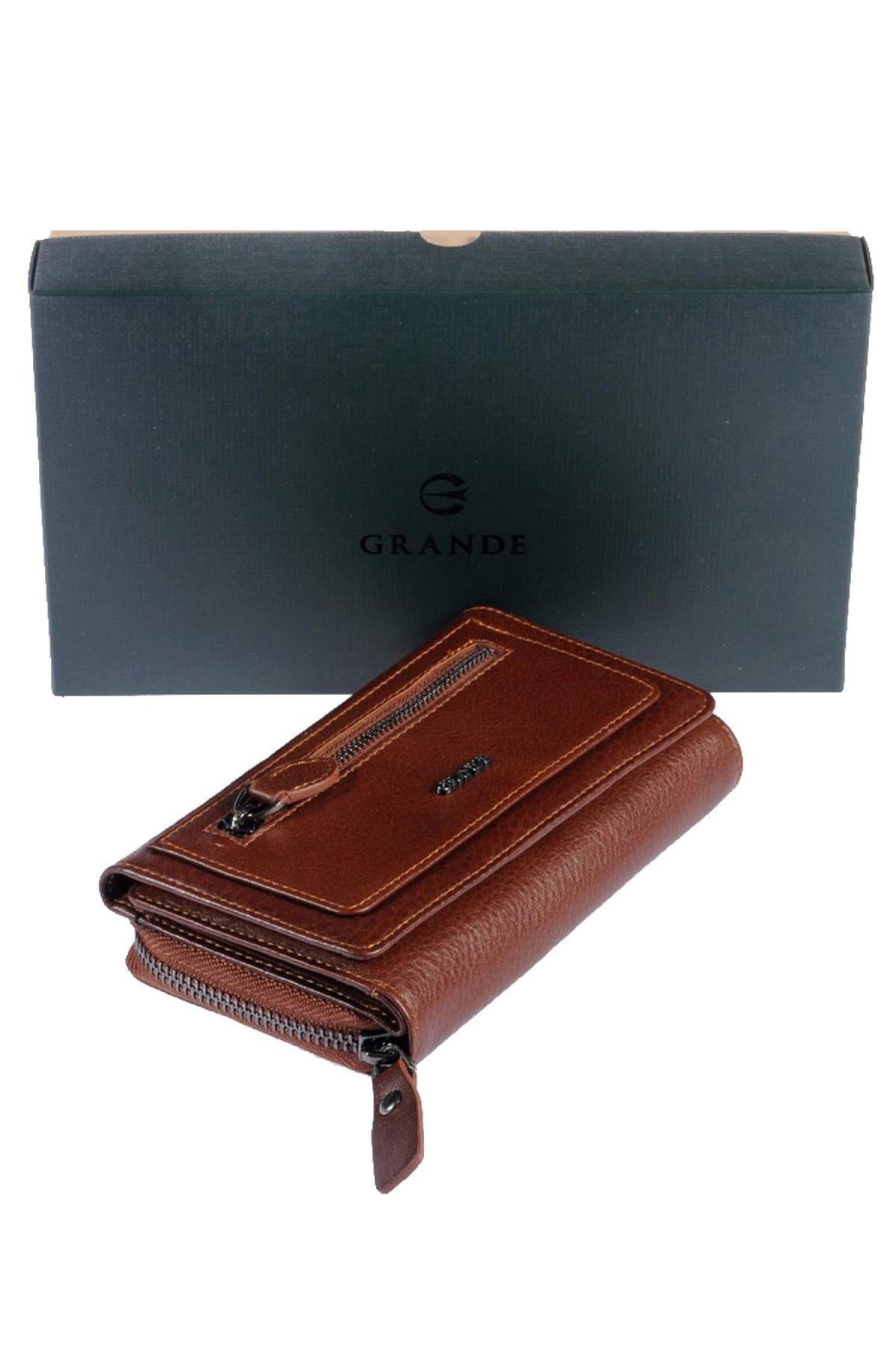 GRANDE-2715_R1755_1.jpg