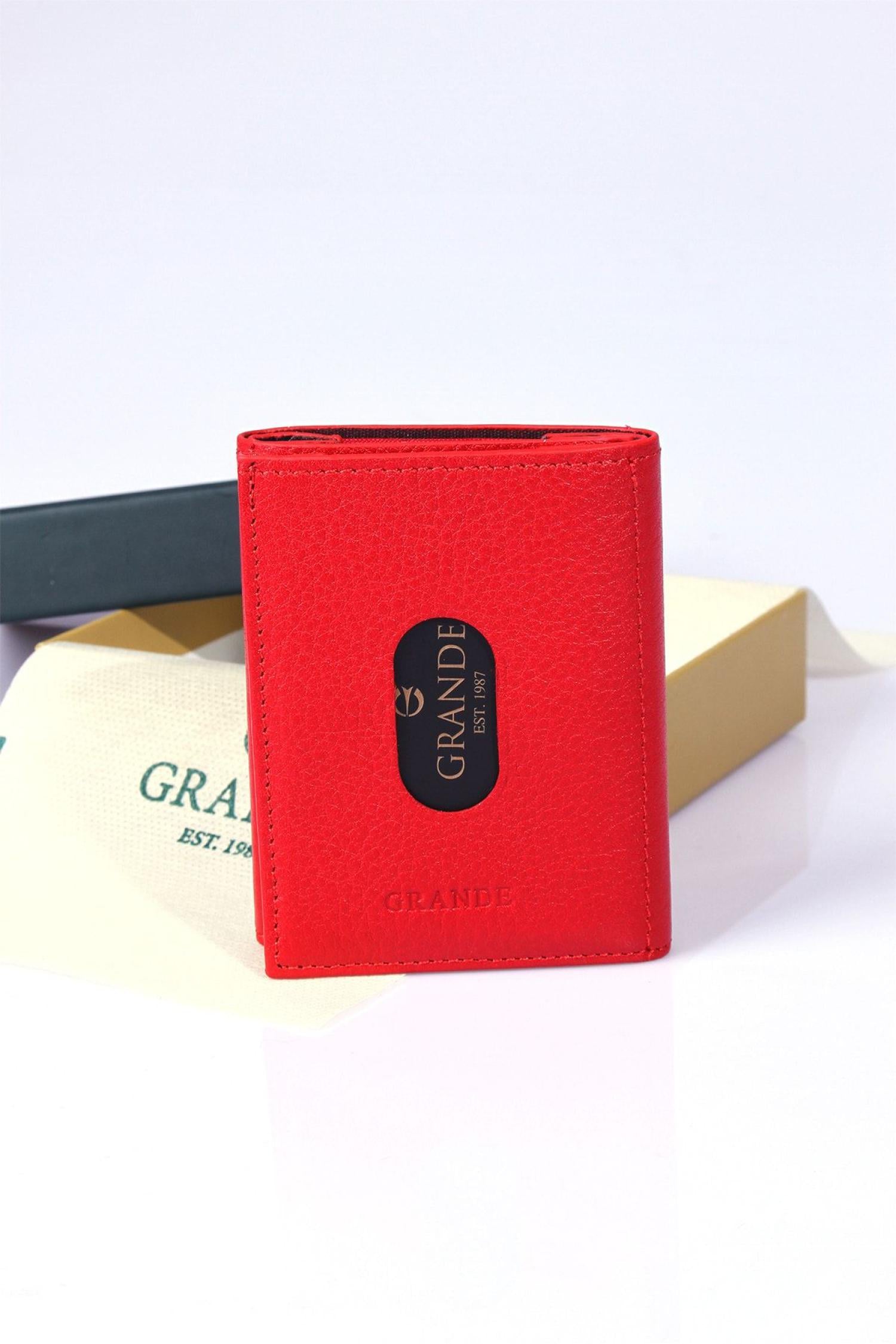 GRANDE-724_R0766_1.jpg