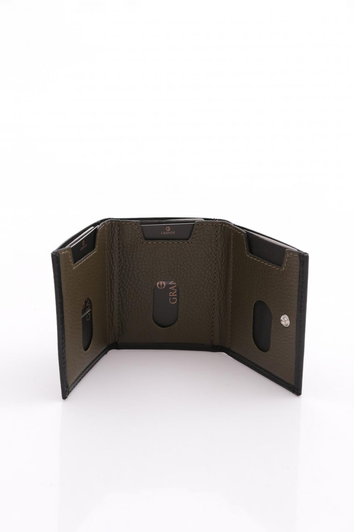 GRANDE-724_R1534_3.jpg