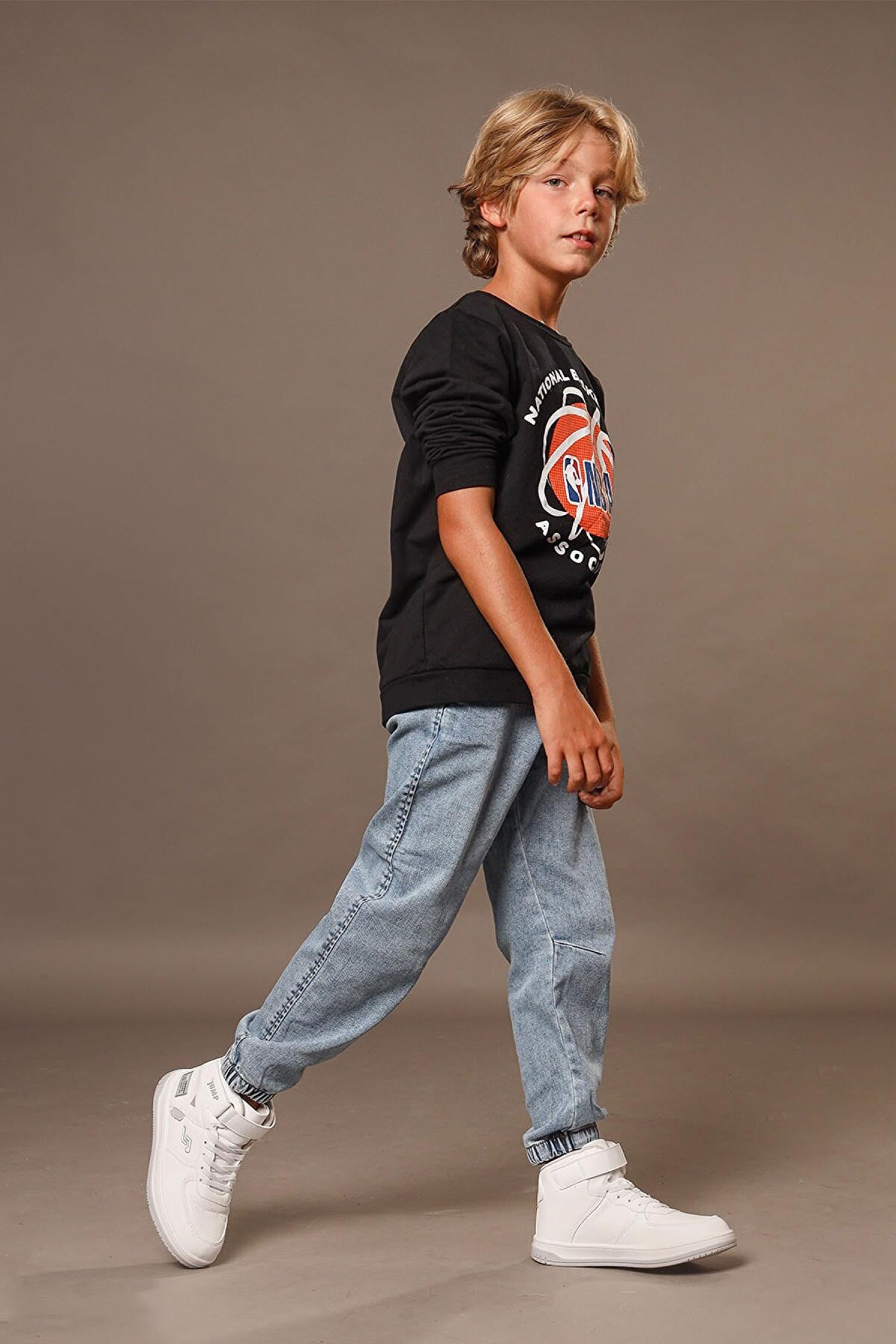 JUMP-27834-P_R6840_4.jpg
