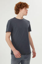 LF2029278_R7719_2.jpg