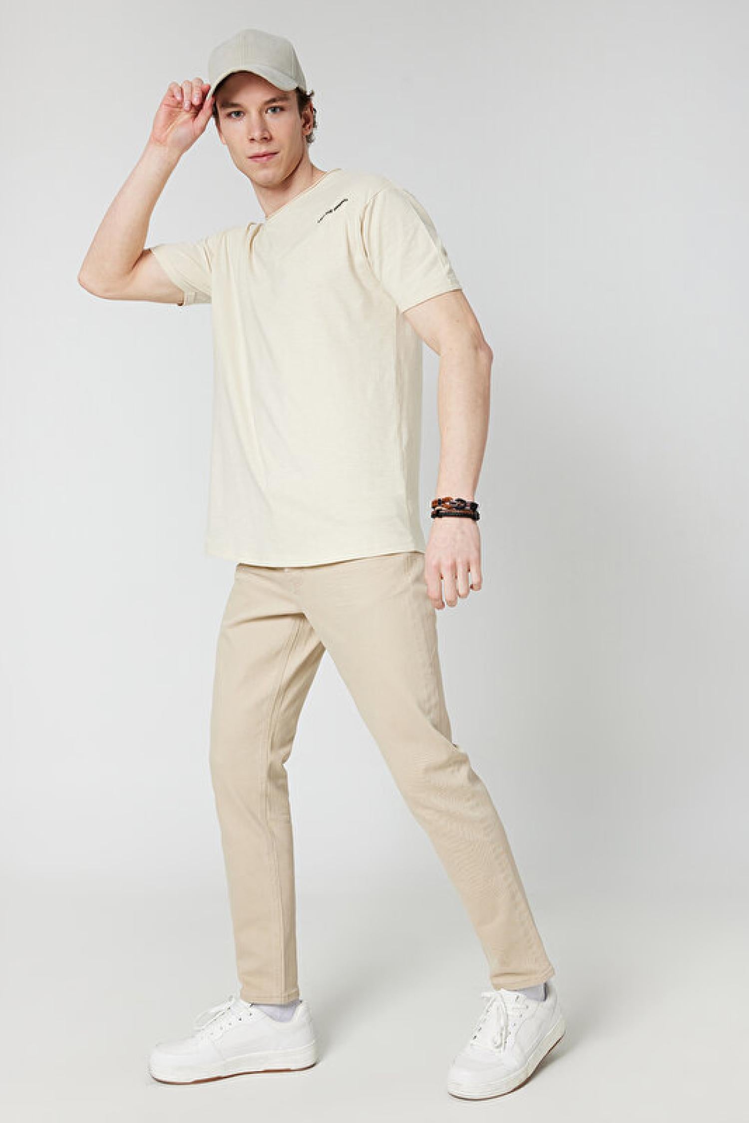 LF2032265_R6164_1.jpg
