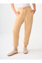 LF2033680_R6164_1.jpg
