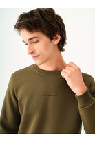 LF2034268_R10295_3.jpg