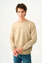 LF2034268_R6164_1.jpg