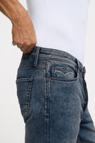 LF2034604_R15643_4.jpg