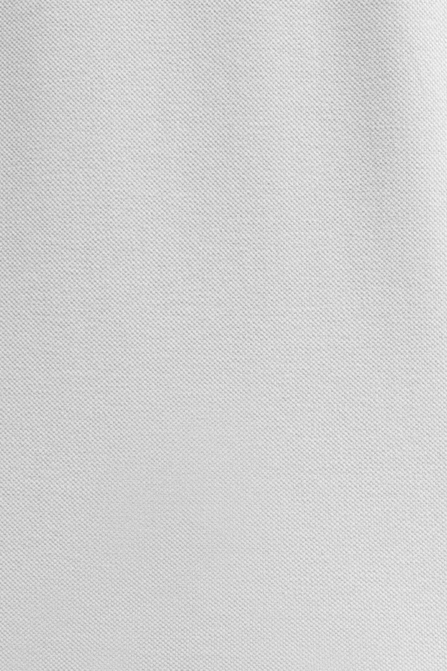 LF2035136_R4478_4.jpg