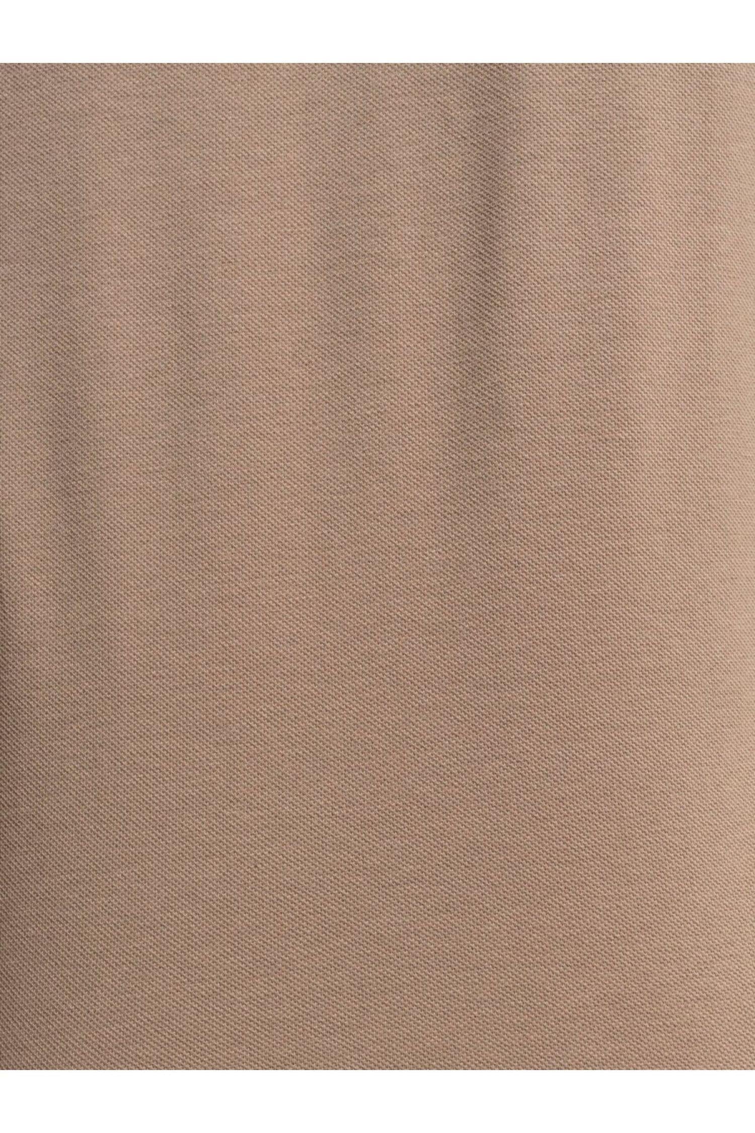 LF2035136_R7716_5.jpg