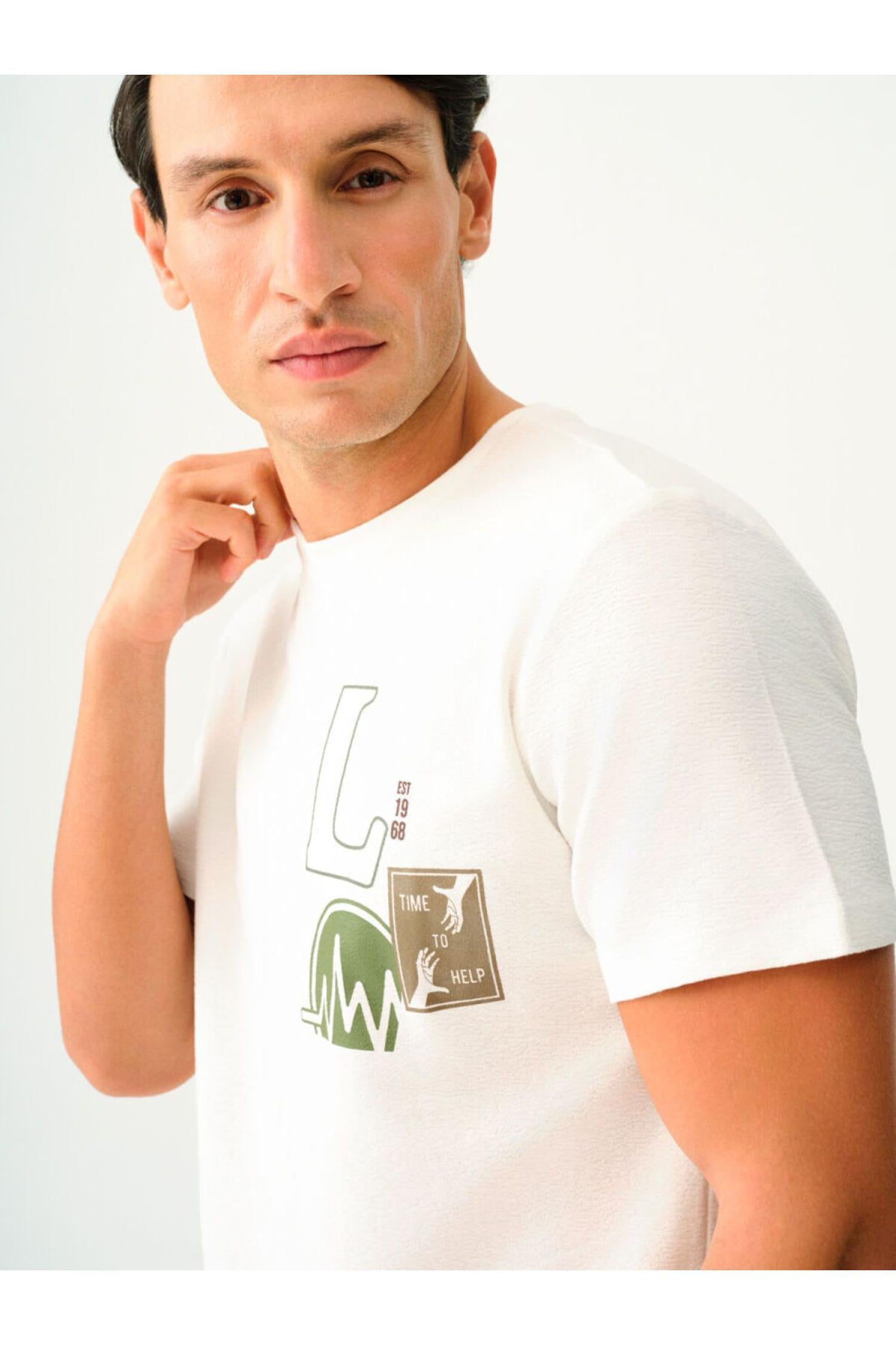 LF2035465_R6903_4.jpg