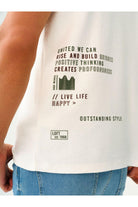 LF2035465_R6903_5.jpg