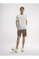 LF2035592_R6903_2.jpg