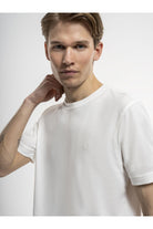 LF2035592_R6903_4.jpg