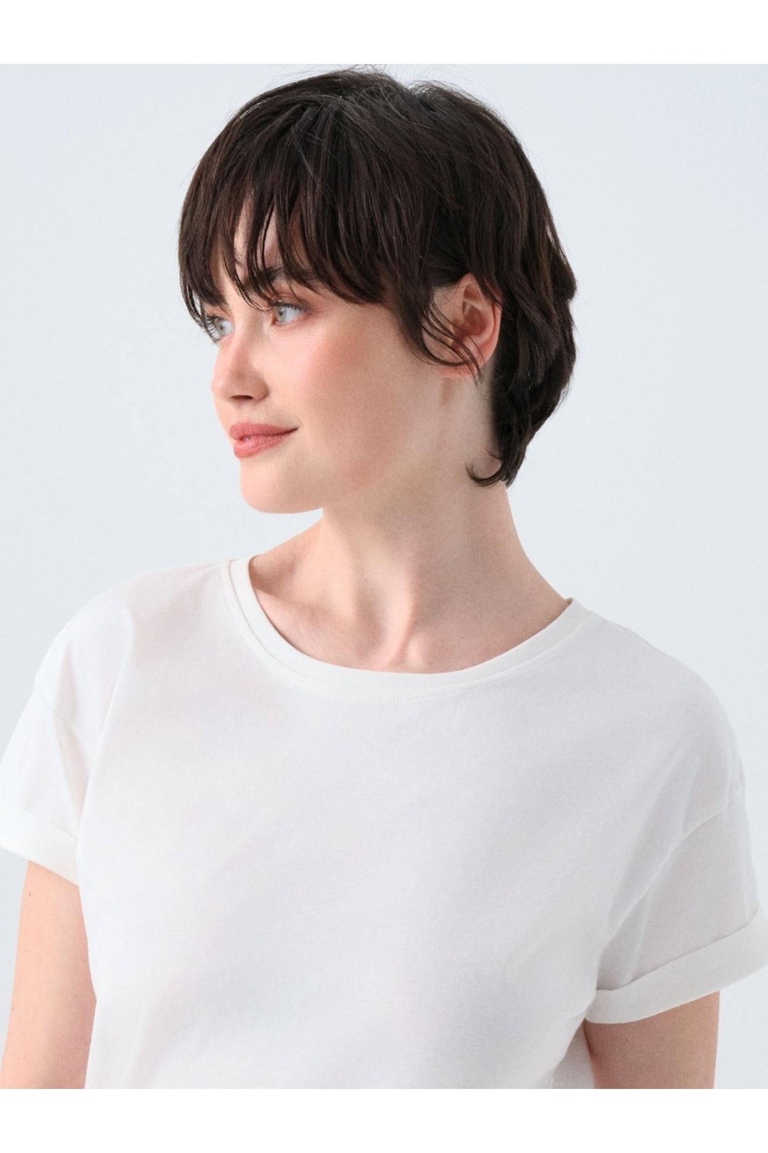 LF2035741_R6903_4.jpg