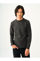 LF2036726_R7780_1.jpg
