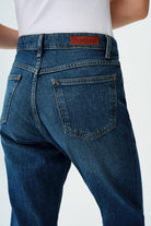 LF2037086_R7827_5.jpg