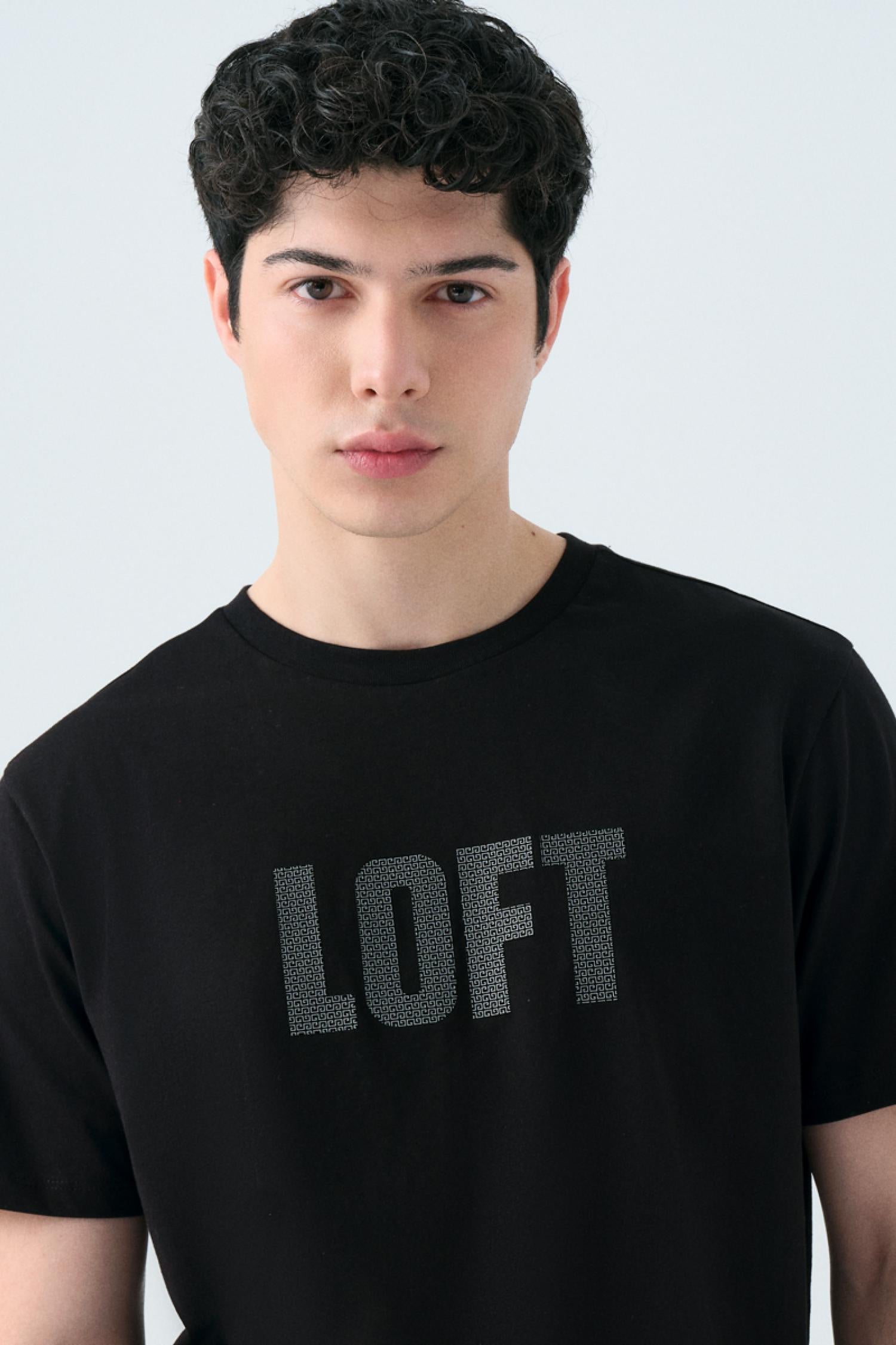 LF2038465_R4306_4.jpg