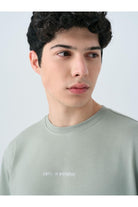 LF2038543_R4999_3.jpg