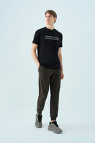 LF2038585_R4306_2.jpg