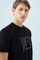 LF2038646_R4306_4.jpg