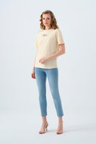 LF2039147_R6164_2.jpg