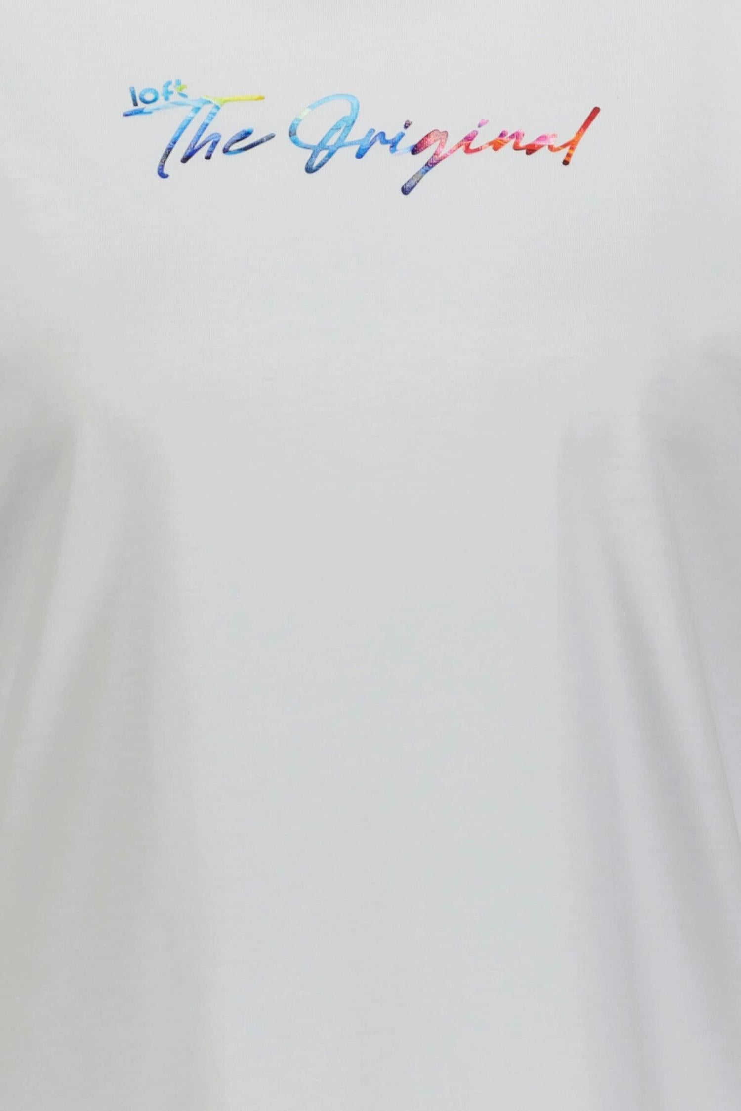 LF2039154_R6903_3.jpg