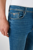 LF2039213_R4996_4.jpg