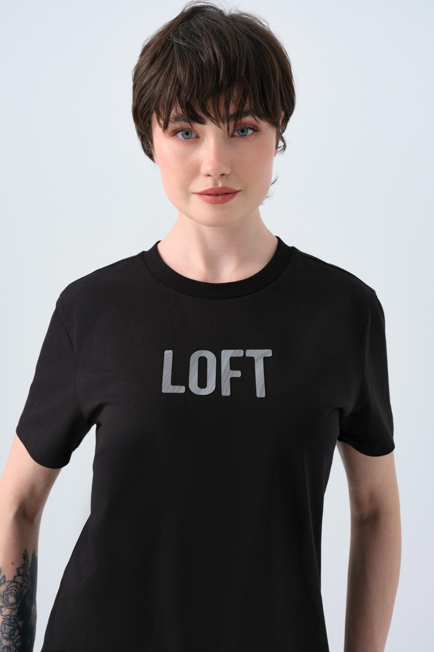 LF2039263_R4306_4.jpg