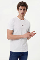 LF2042492_R4478_2.jpg
