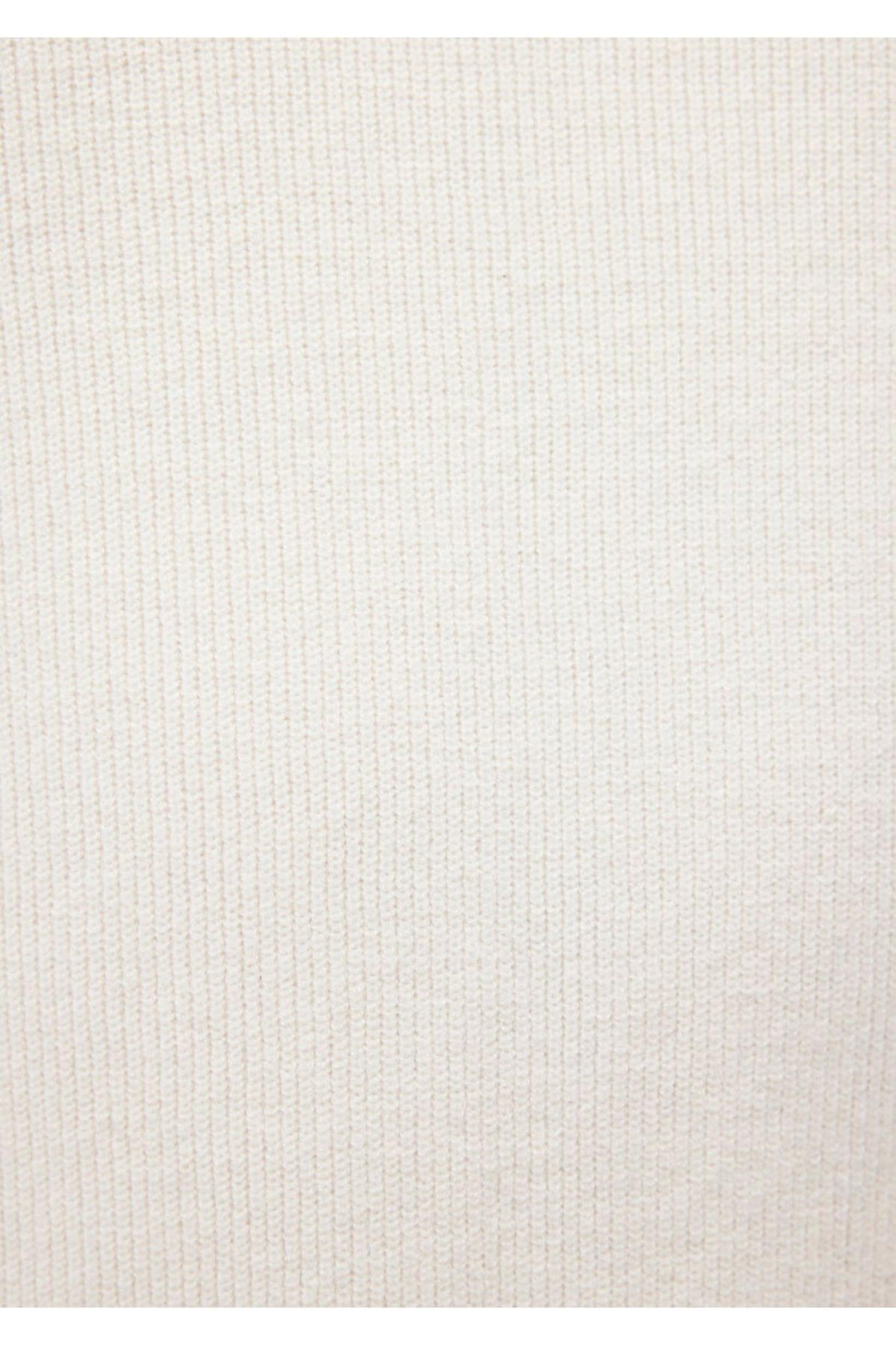 M0710196-80194_R18035_3.jpg