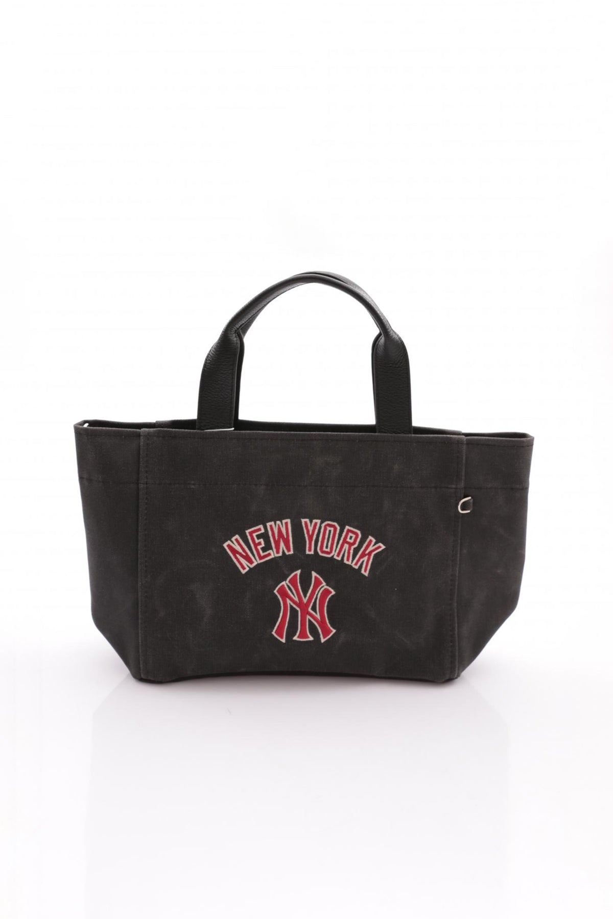 MLB-001_R8474_1.jpg