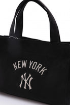 MLB-043_R1534_5.jpg
