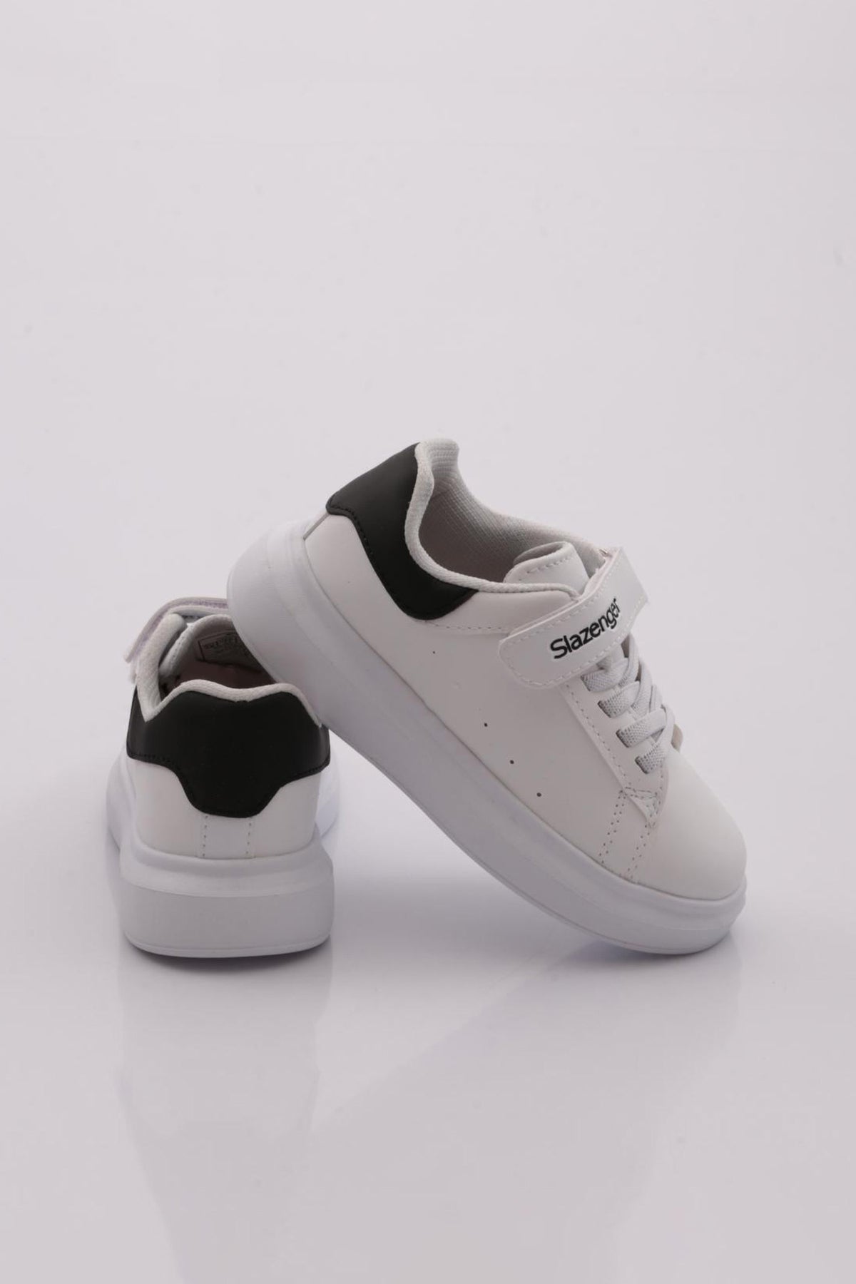 SA26LP023_R145801_3.jpg