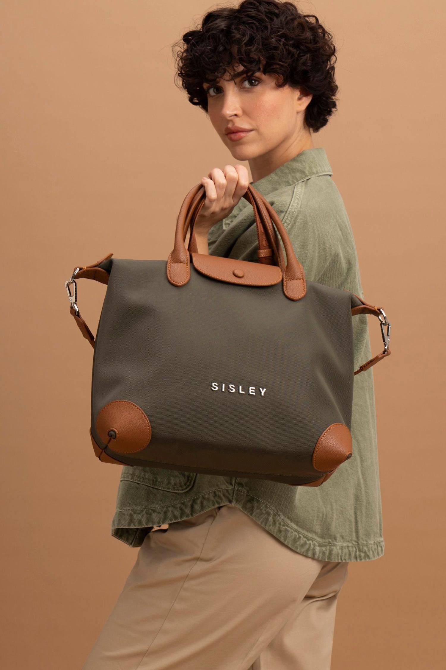 SLY-027_R1938_2.jpg