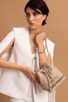 SLY-078_R1806_2.jpg