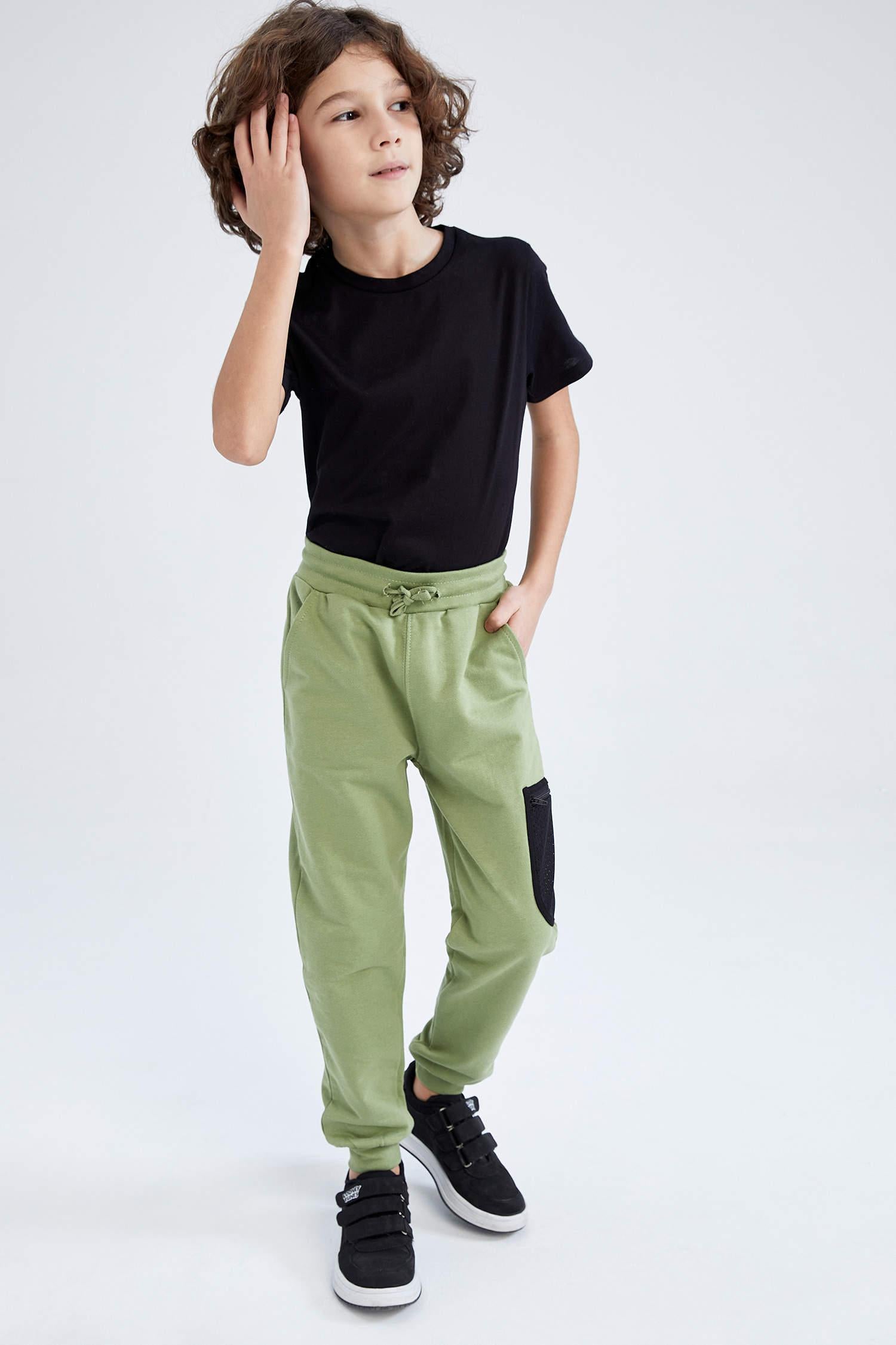Z4095A6_R4996_1.jpg