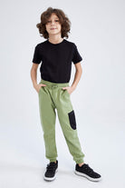 Z4095A6_R4996_2.jpg