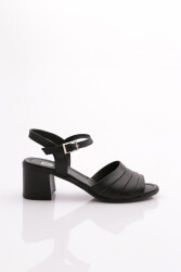 Dgn 1508 Kadin Topuklu Sandalet Siyah 