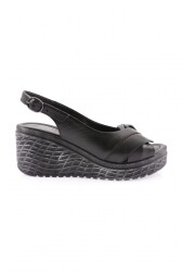 Dgn 18005-2108 Bayan Dolgu Taban Topuklu Sandalet Siyah 