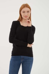 Fashion Friends 23K0779K1 Kadın U Yaka Kazak Siyah - FASHION FRIENDS