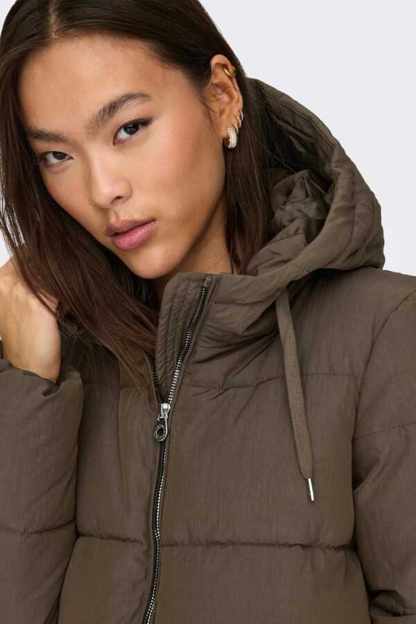 Only 15205369 Fw Onldolly Long Puffer Coat Otw Noos Kad n Kaban Kahverengi DGN Online